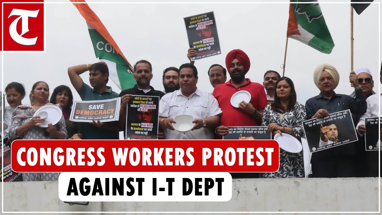Cong workers in Chandigarh protest against I-T Department for sending notice to pay Rs 1,823 crore