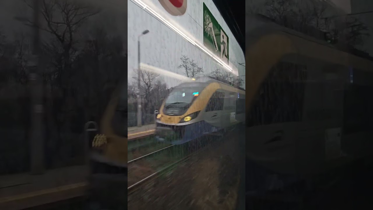 Train from Krakow to Wieliczka