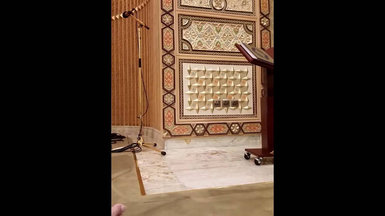 اذآن الشيخ أيوب العباسى فى جامع عبدالله السويدان الظهران