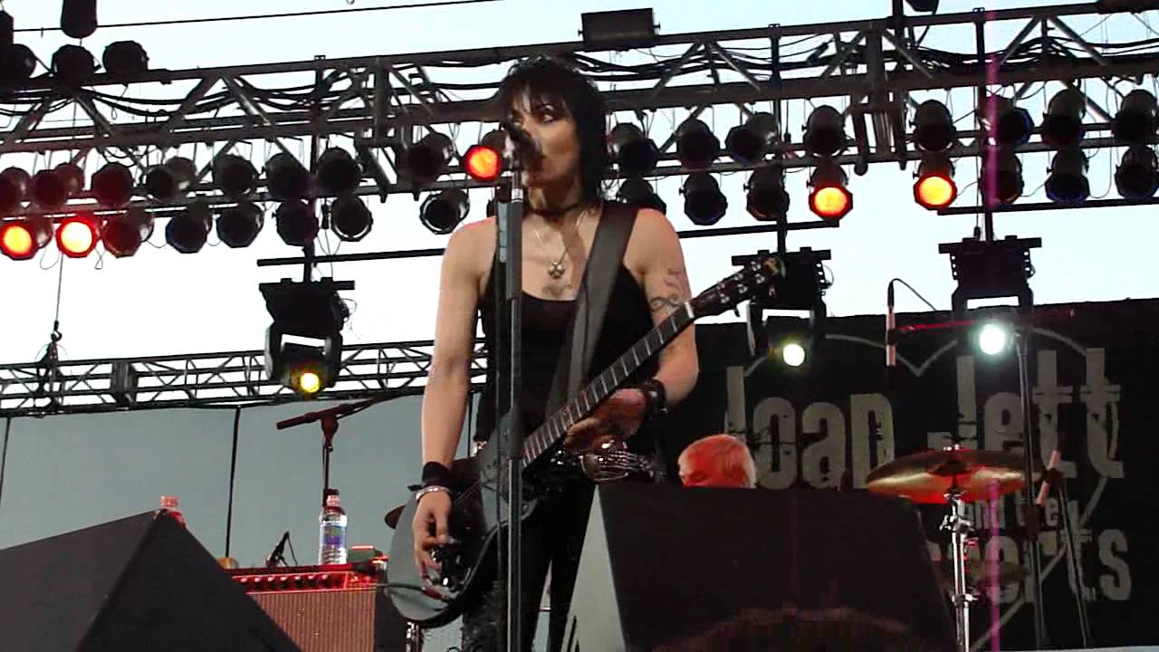 Joan Jett and the Blackhearts - 