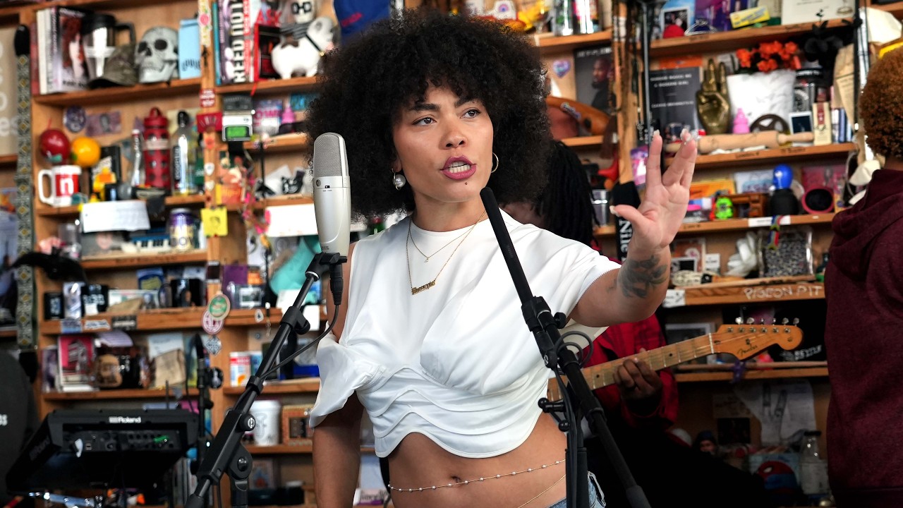 Madison McFerrin: Tiny Desk Concert