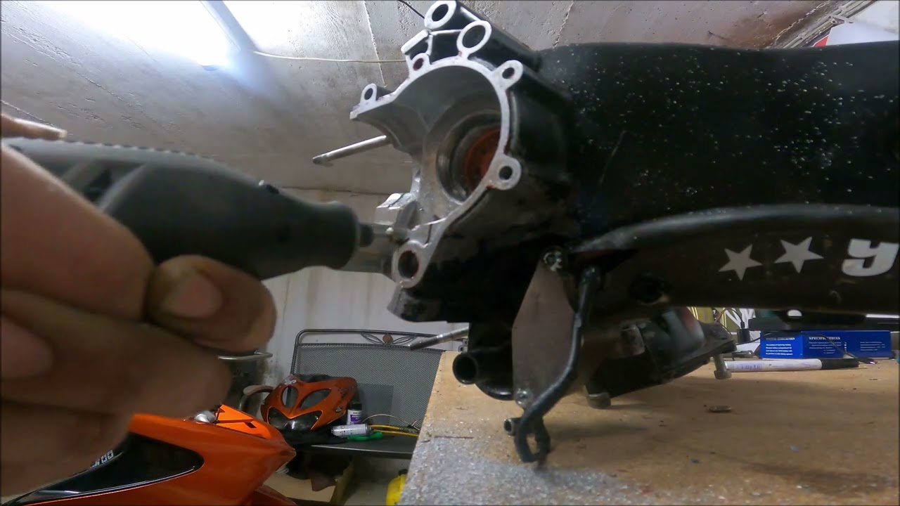 Wir Flowen meinen Motor und Verbauen mein Stage6 MkII Racing 70ccm Yamaha Aerox Teil 1