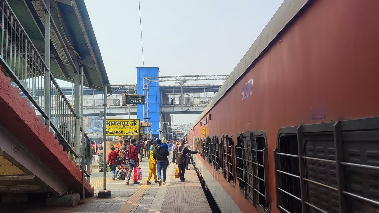 Mujhe Dekha Purana Engine train ka wow😲🤩😍