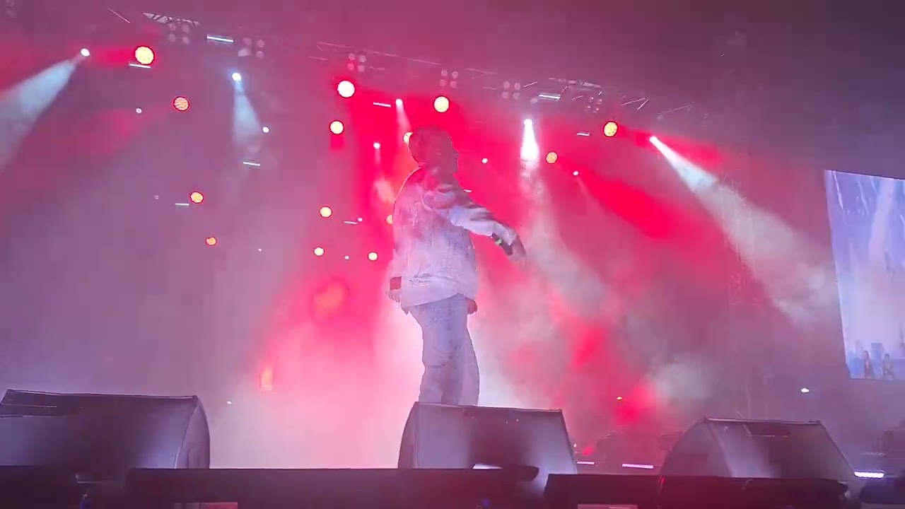 Muti & Azer B&uuml;lb&uuml;l - İlle De Sen (Atak&ouml;y Marina A&ccedil;ıkhava) (01.06.2024) (10)