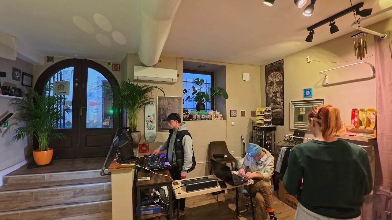 GARICA SESSIONS 003 | ROLAND - Atmospheric & Jazzy Drum & Bass & Jungle | Garica CBD Shop, Rijeka