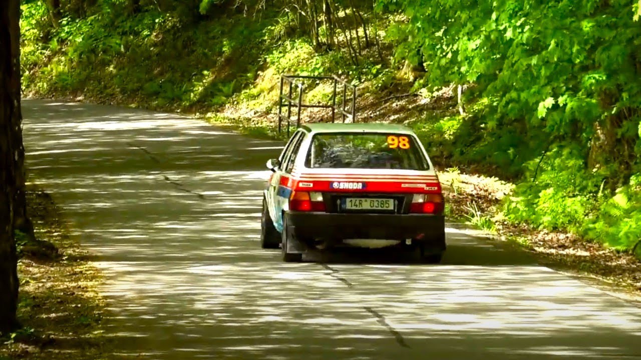 3. Rallye Králíky 2025 RZ1 Pastviny #98 Ležák & Ležáková-Škoda Favorit