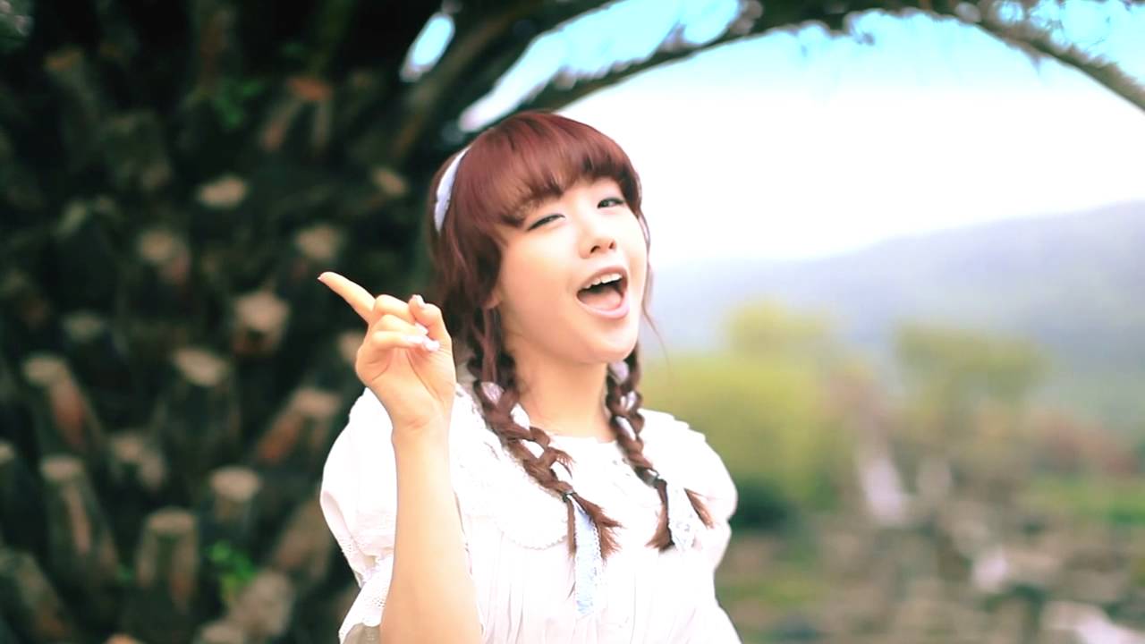 【Girl's Day Japan】Girl'sDay 4th 『Hug me once』 Full Version MV