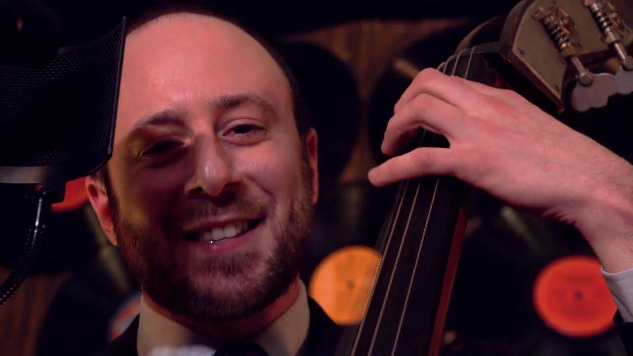 On The Sunny Side Of The Street - Joey Arcuri, The Newhouse Sessions