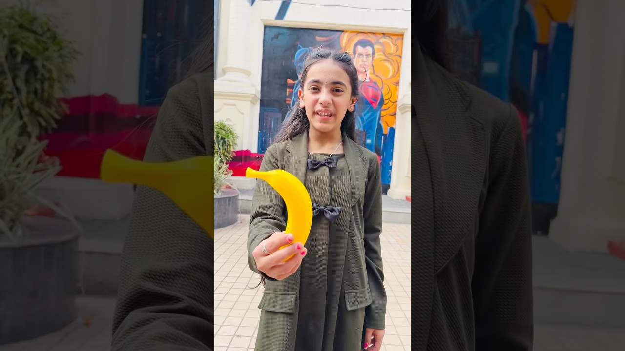 Samayra Rishabh ke liye kon sa Banana 🍌 lekar Aayi❓🤔😳 #shorts #samayranarula #siblings
