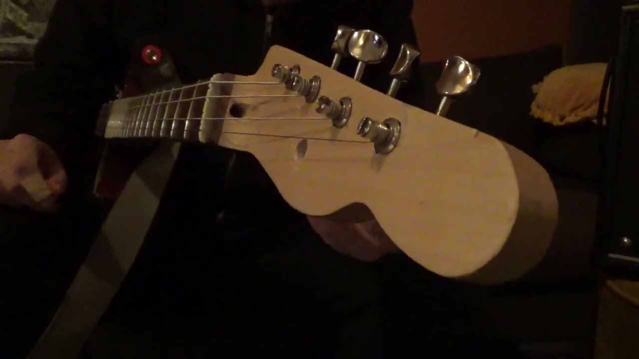 Is it a GUITAR? Is it a UKULELE? YOU NAME IT!!