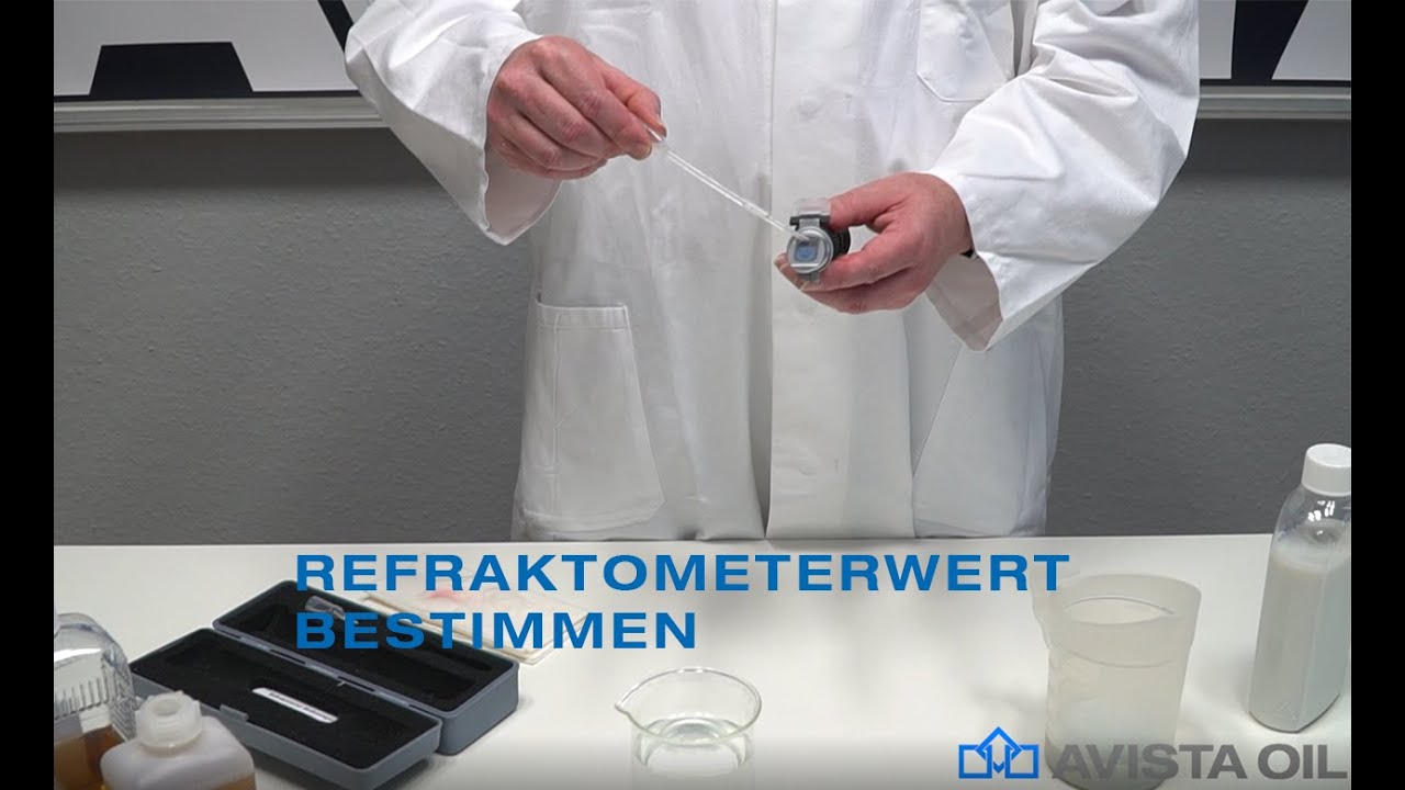 Refraktometerwert im Kühlschmierstoff bestimmen.