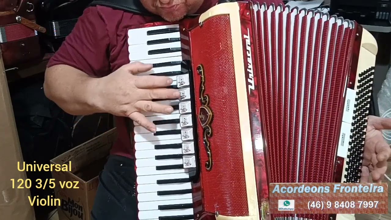 Vendida. Acordeon Universal 120 3/5 voz. Detalhes na descrição.