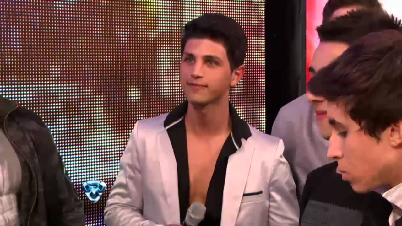 Showmatch 2012 - Tito Speranza bailó árabe y fue juzgado por Ricardo Fort