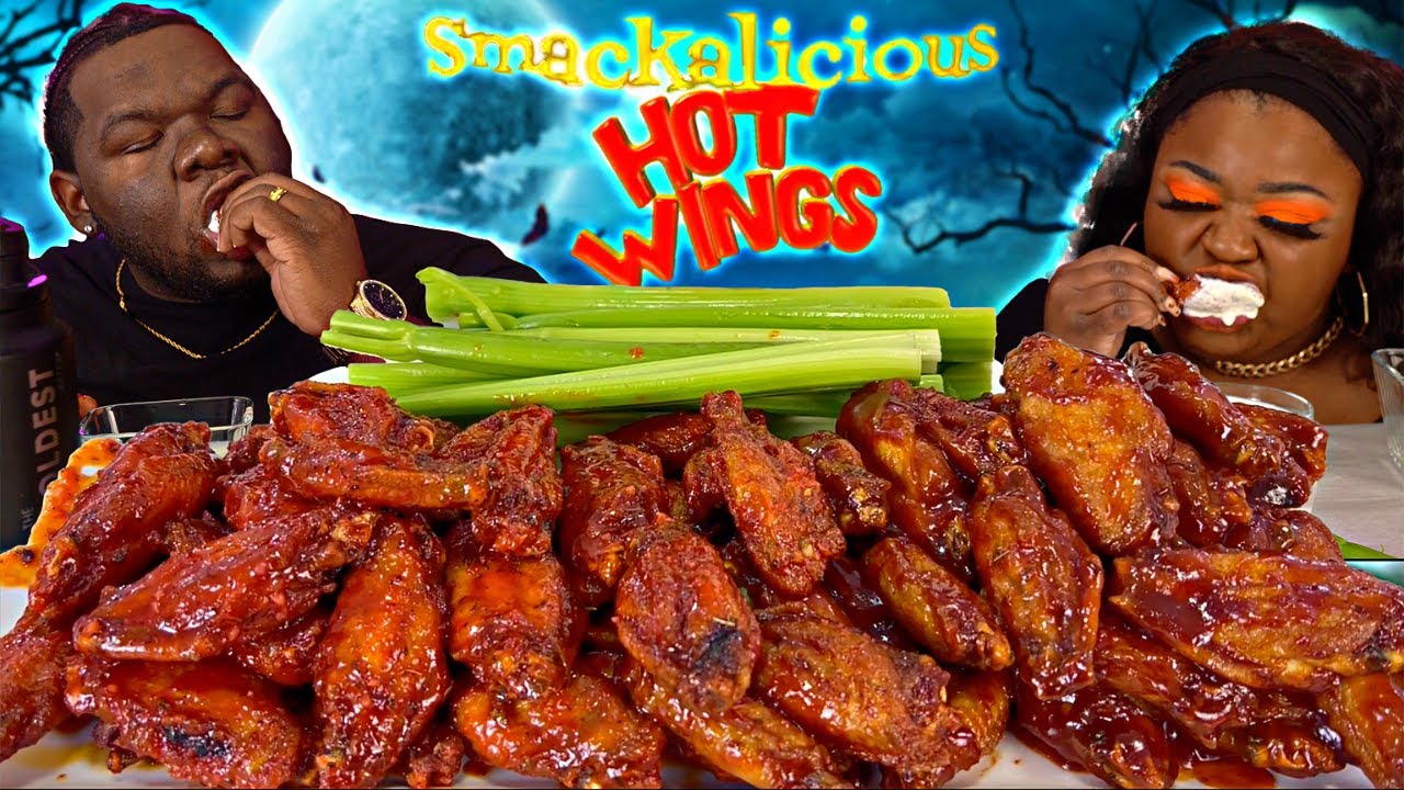 SPICY BUFFALO + FLAMIN BBQ WINGS FEAT @Bloveslife SMACKALICIOUS HOT SAUCE 🔥 | MUKBANG EATING SHOW