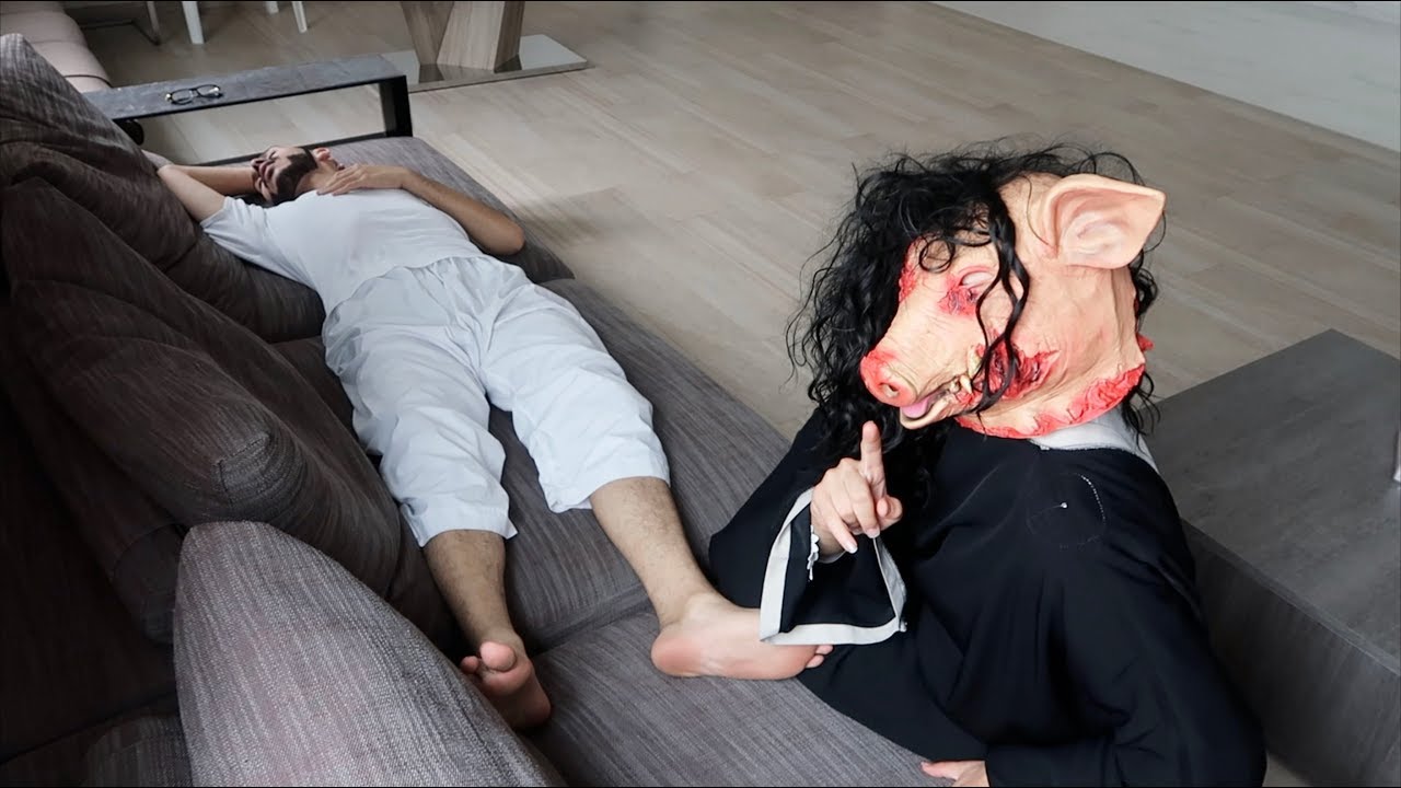 تخيل تصحى من النوم وتشوف خنزير قدامك | ( مقلب في سبيس ) !!