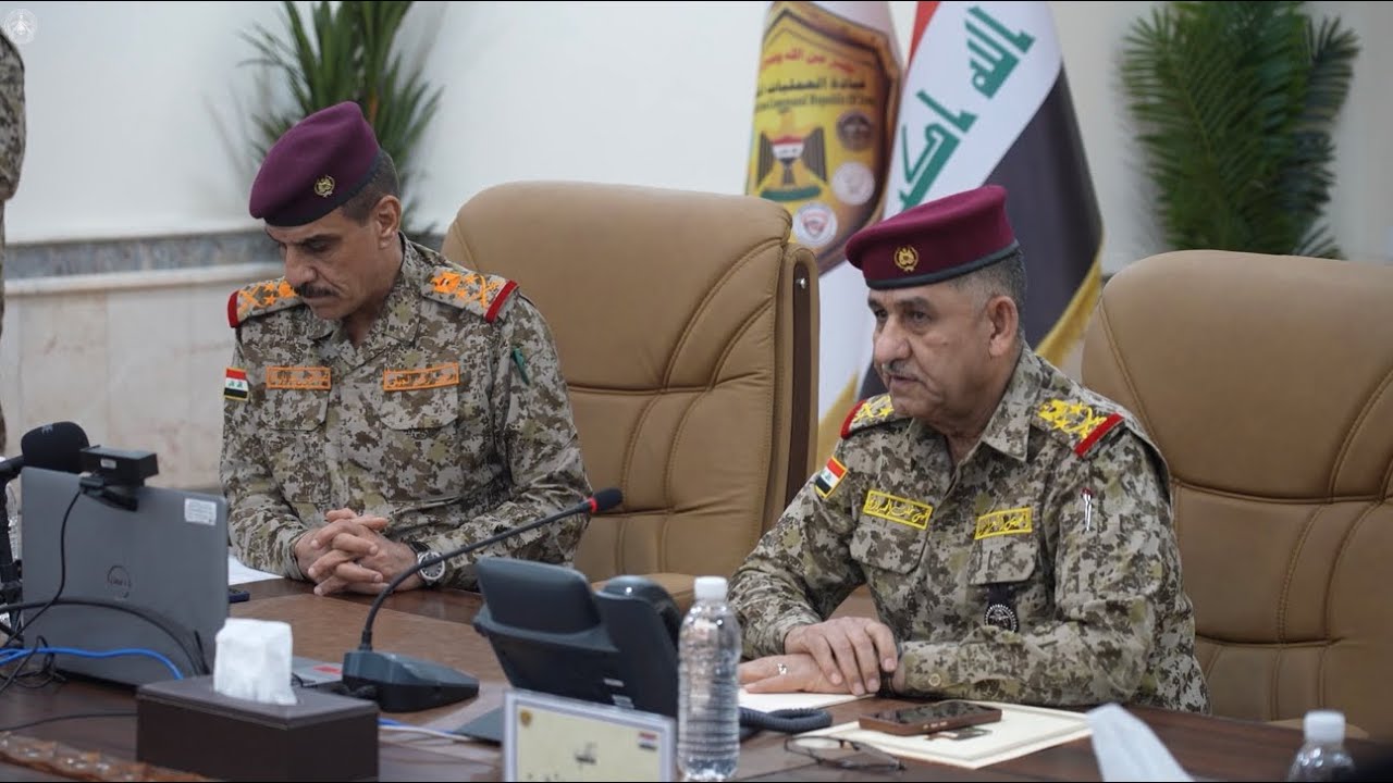 رئيس أركان الجيش ونائب قائد العمليات المشتركة يترأسان اجتماعاً أمنياً