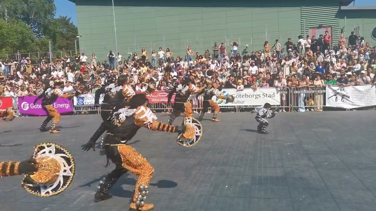 Leo 4 år/ CDC Libertad- caporales hammarkullenkarnavalen 2024