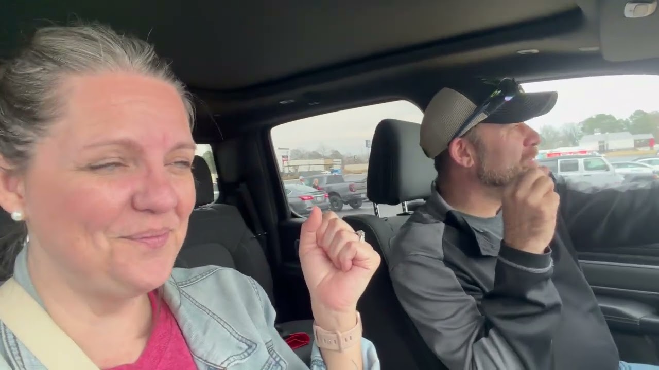 VLOG Day 17 - Valentine's Day!