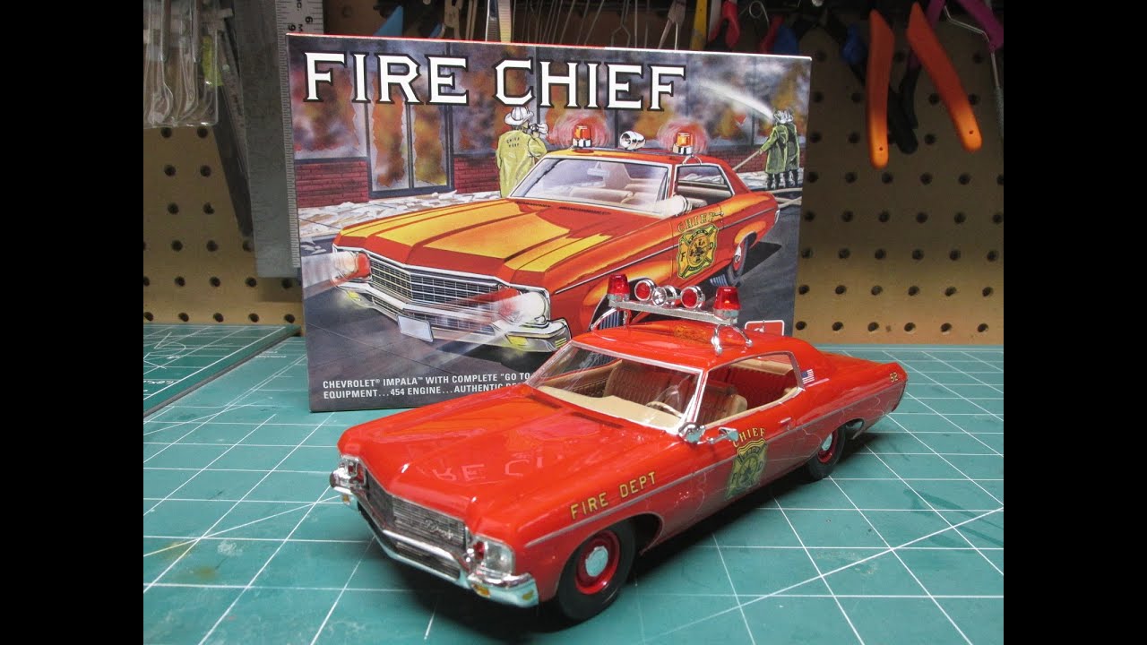1970 Chevy Impala 454 Fire Chief 1/25 Scale Model Kit Build Review AMT1162 and Tutorial