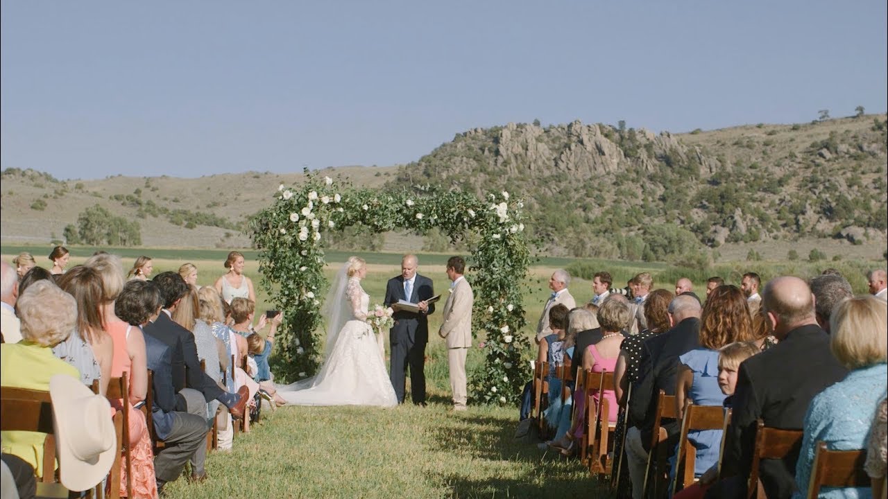 A Chic, Ranch Wedding in Wyoming | Martha Stewart Weddings