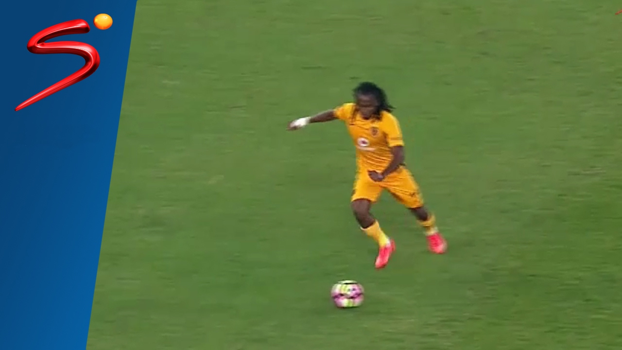 Siphiwe Tshabalala scores another worldie at Soccer City - Kaizer Chiefs vs Free State Stars