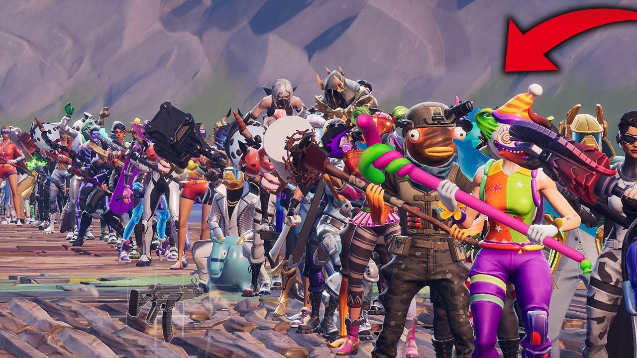 Модный показ мемов по мотивам Fortnite...