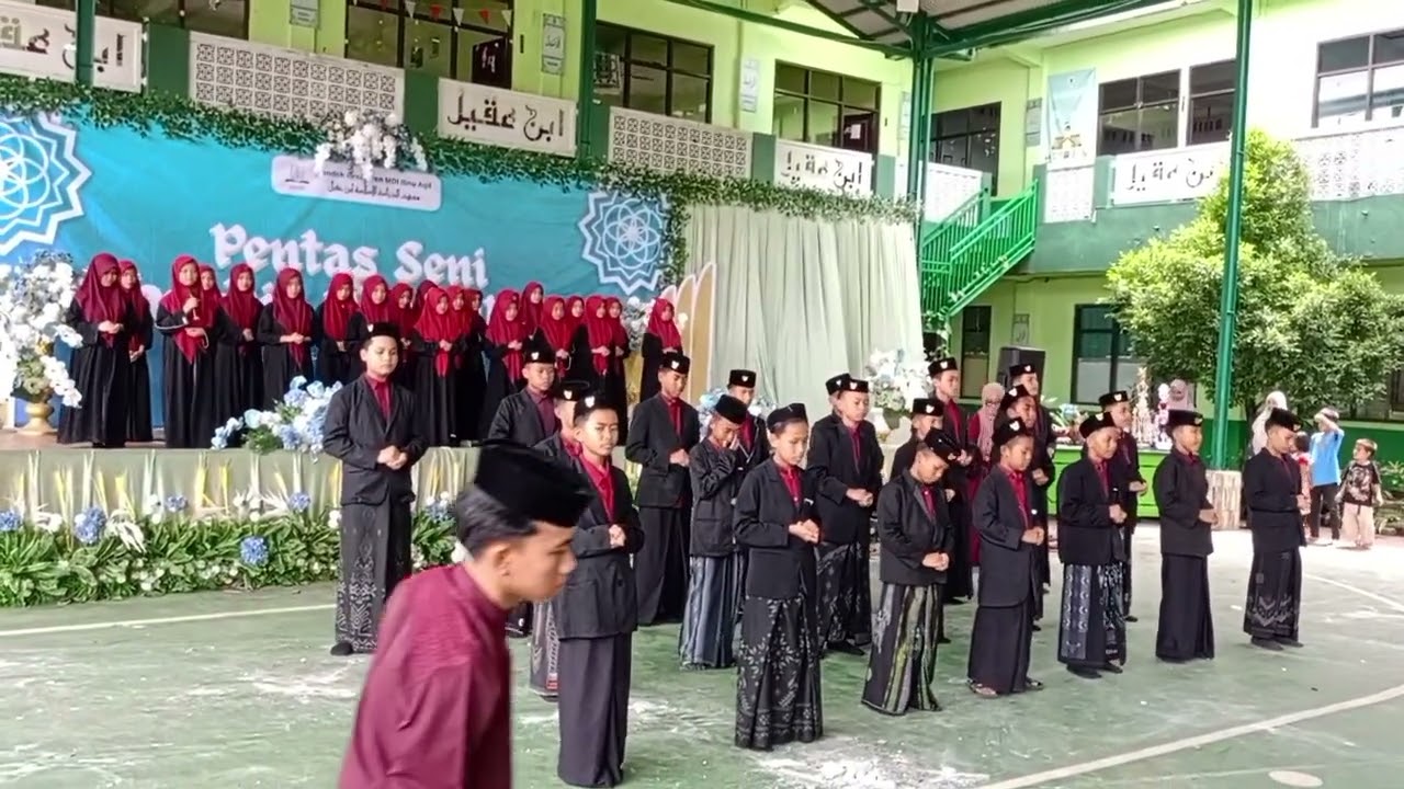 Pentas seni TARGHIB Ramadan Ibnu Aqil bogor#bogor #islamicvideo #santri #trendingshorts #shortsviral