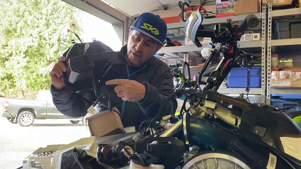 Ski-Doo - USB Power Outlet