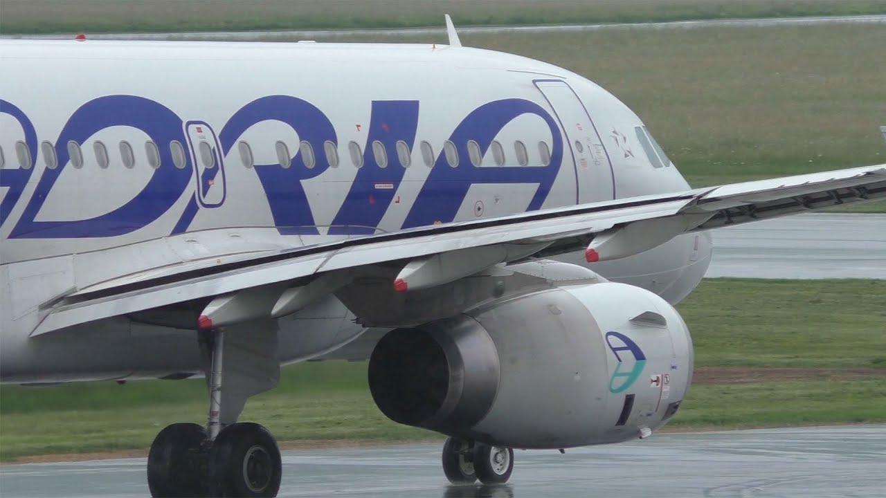 Adria Airways Airbus A319 waterspray takeoff at Graz Airport | S5-AAP