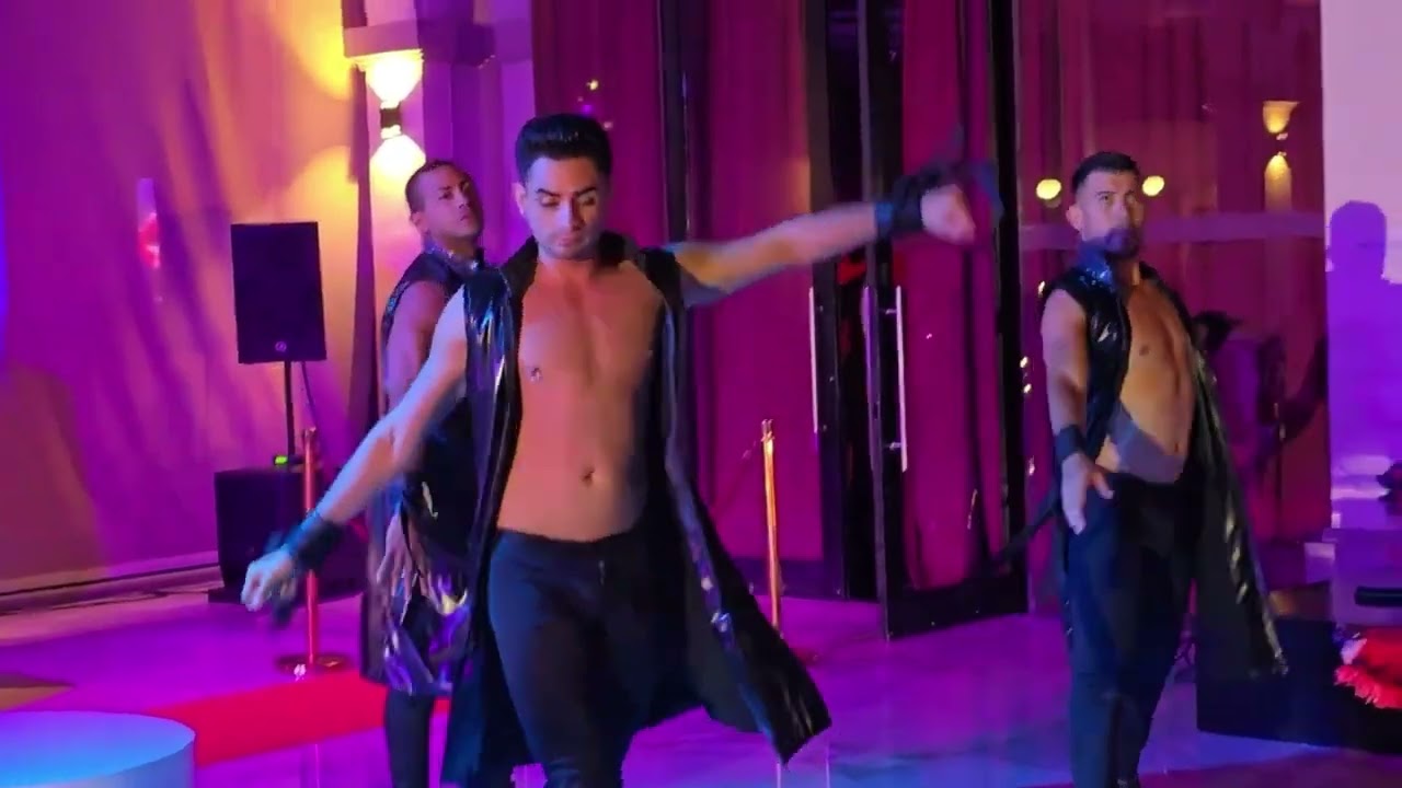 CHIC Cabaret & Restaurant Grand Palladium Kantenah Resort & Spa Mexico Yucatan - full show