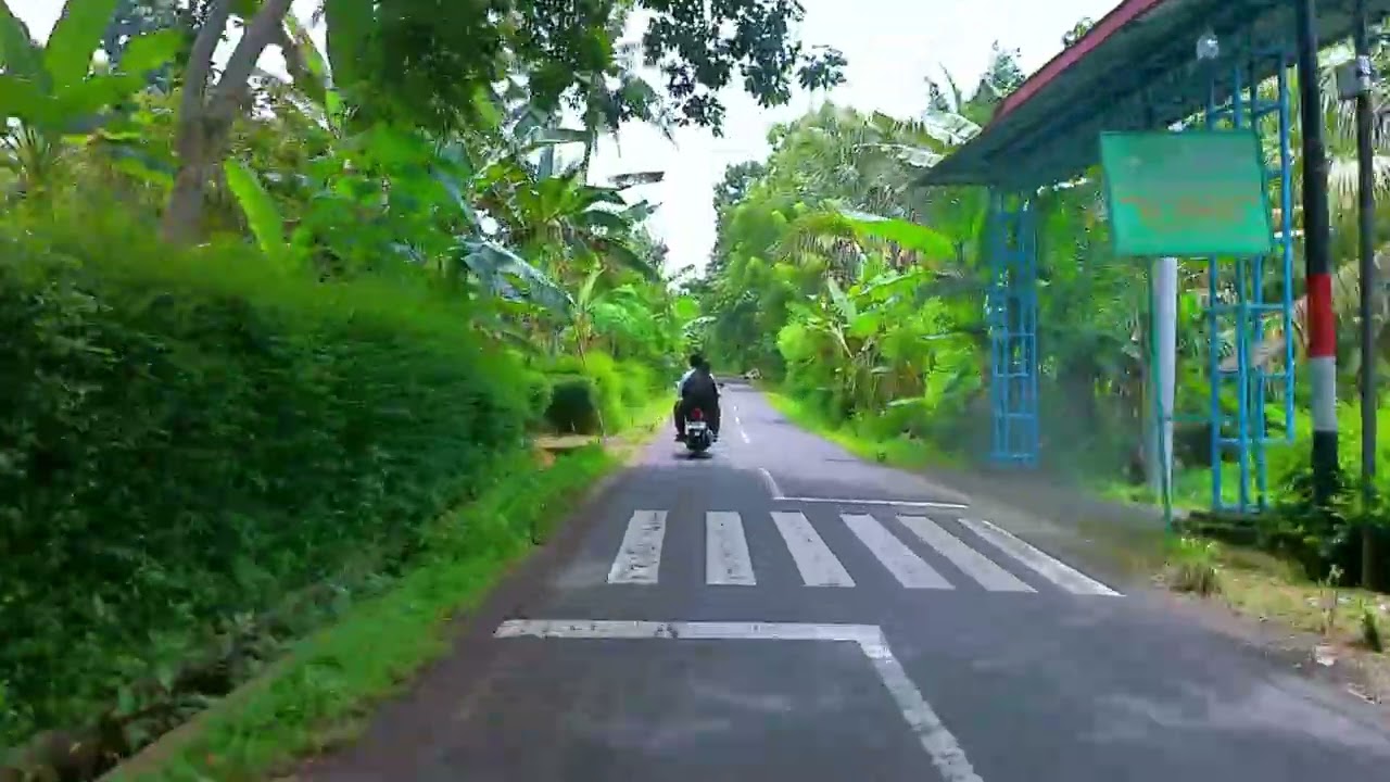 🌾 MENUJU PASAR GEBANG 😍 Jalan Desa & Sawah Hijau | Minggu Libur Panjang 🏍️✨