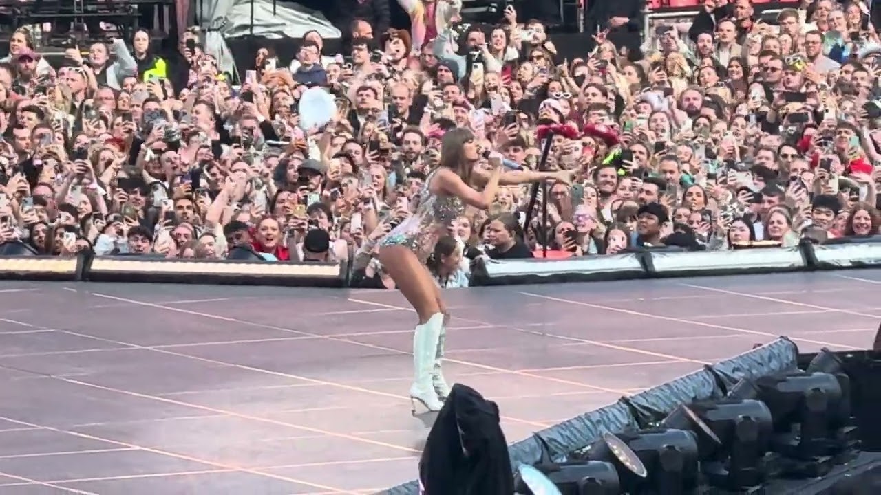 Cruel summer Bridge Taylor Swift Eras Tour Anfield Saturday