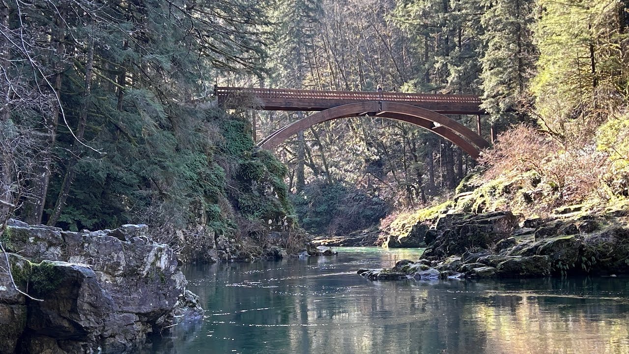 Hike Moulton Falls Regional Park || Clark County, Washington