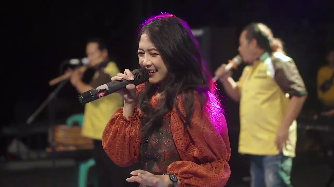 DAMAR OPO LILIN-OCHI ALVIRA