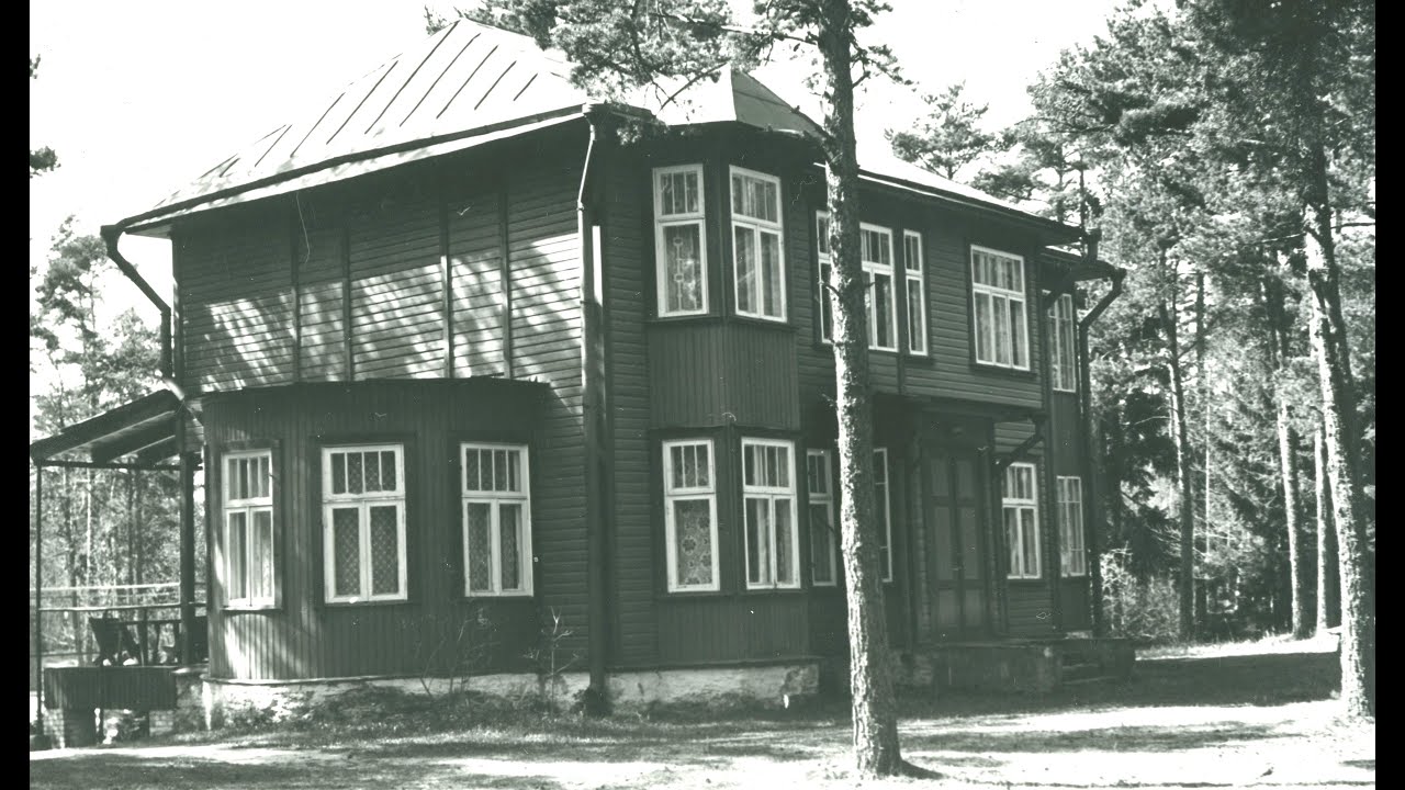 Kloogaranna suvemajad ja villad