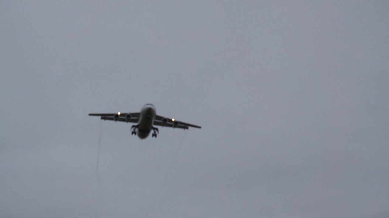 British Aerospace BAe 146 on final approach to land MMX