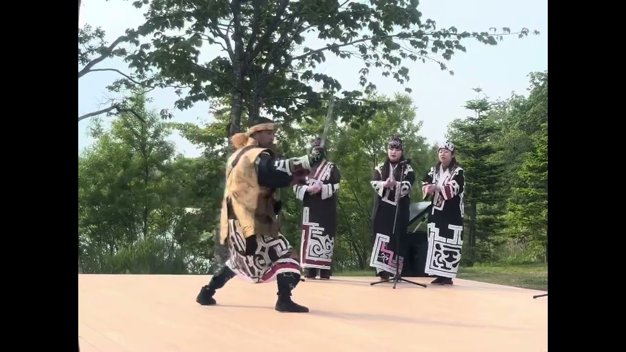 20250606_ウポポイ_アイヌの踊り