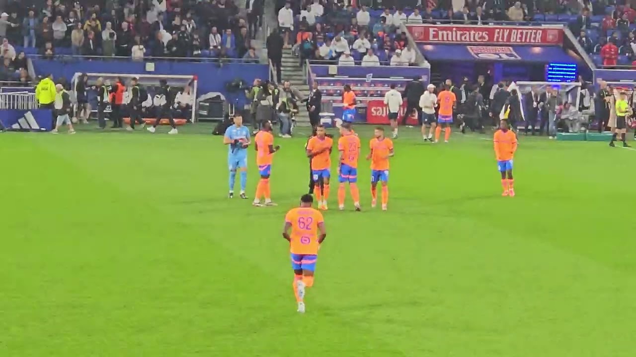 OL 2 - 3 OM : Debut de match au groupama stadium