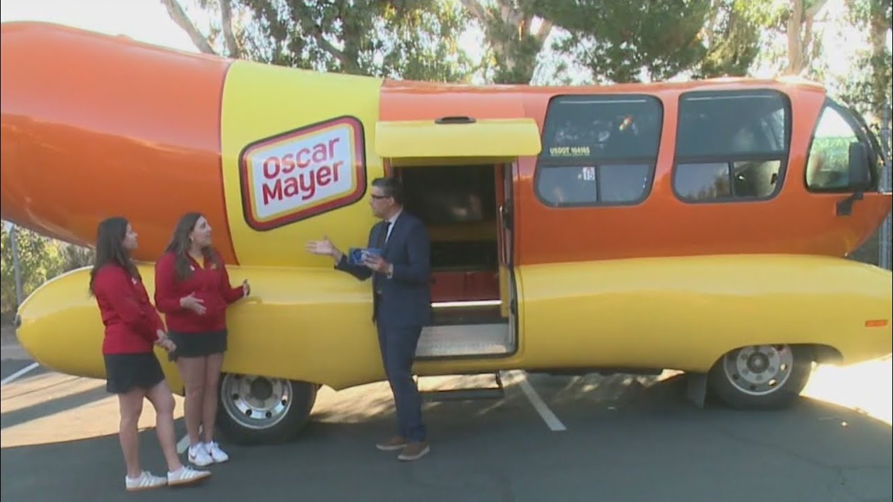 Wienermobile visits San Diego