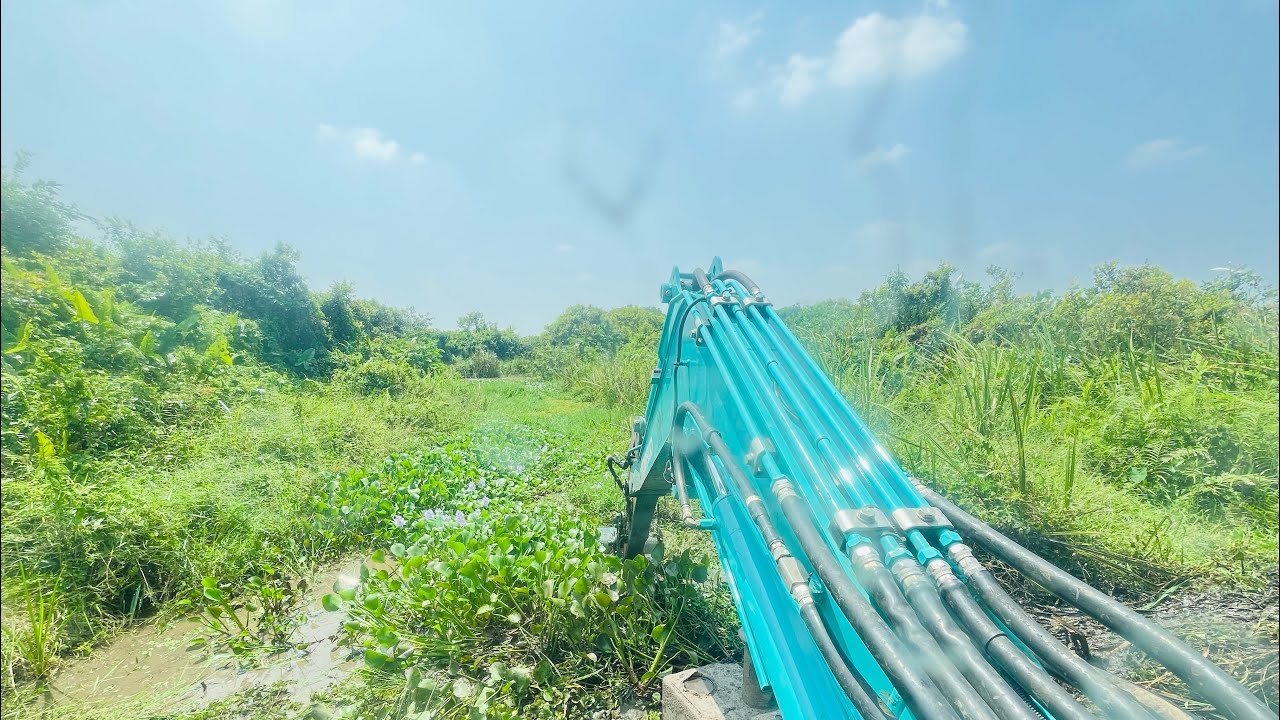 Building a Fresh Waterway from Scratch | Kobelco SK35 Barge Excavator part 2