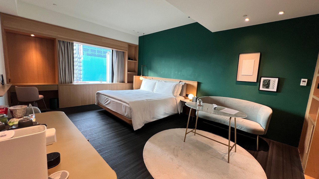 Kimpton Da An Hotel Taipei: 1 King Premium Separate Bath Walk In Shower 金普頓大安酒店：一大床豪華房獨立浴缸 #IHGVIP