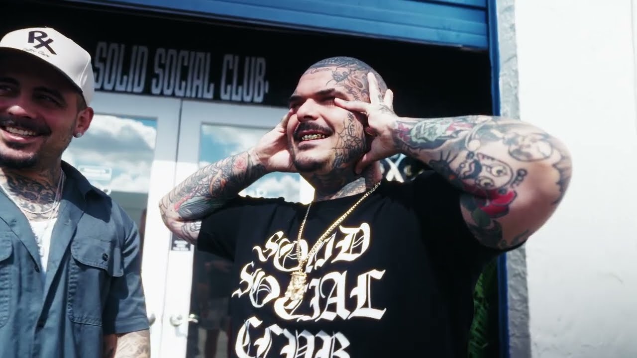 EP.31 | Fixing One Of The Worst Tattoos I Ever Seen | How To Cover Up A Tattoo