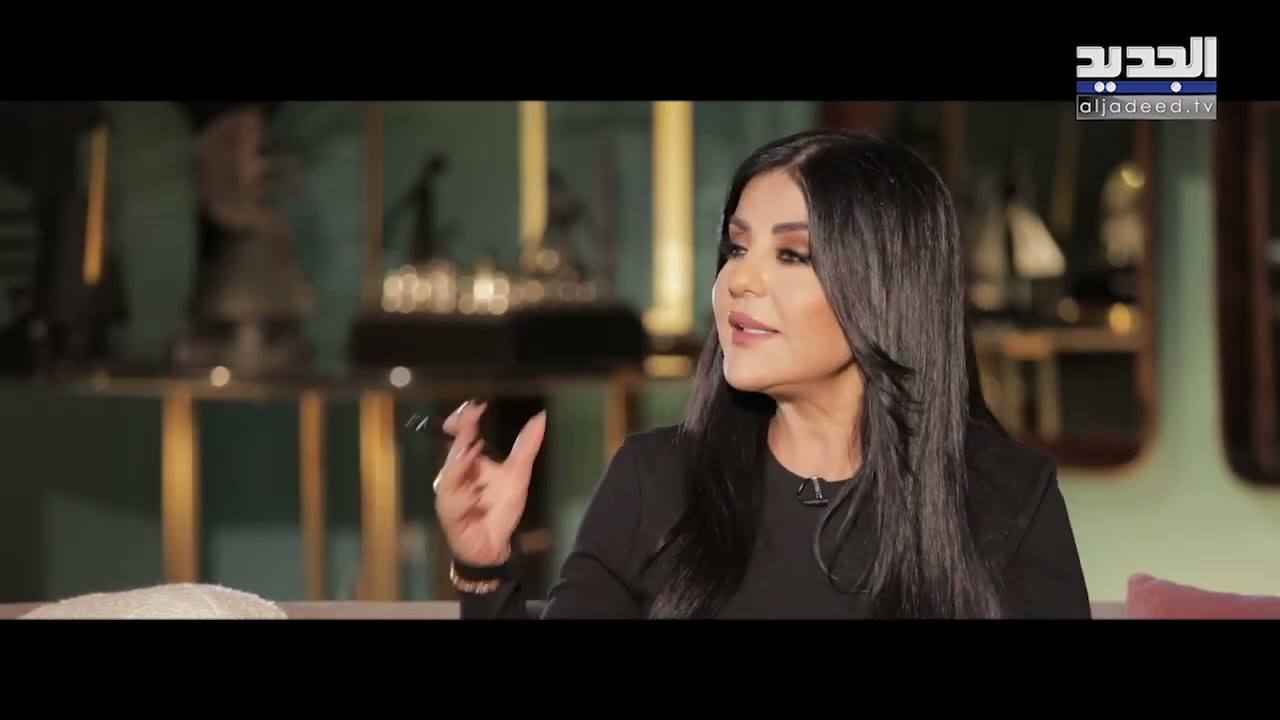 ألفت منذر تتخلى عن ديانتها واهلها لتتزوج من يوري مرقدي وهو يعلق: ليه ربنا عند دين؟!