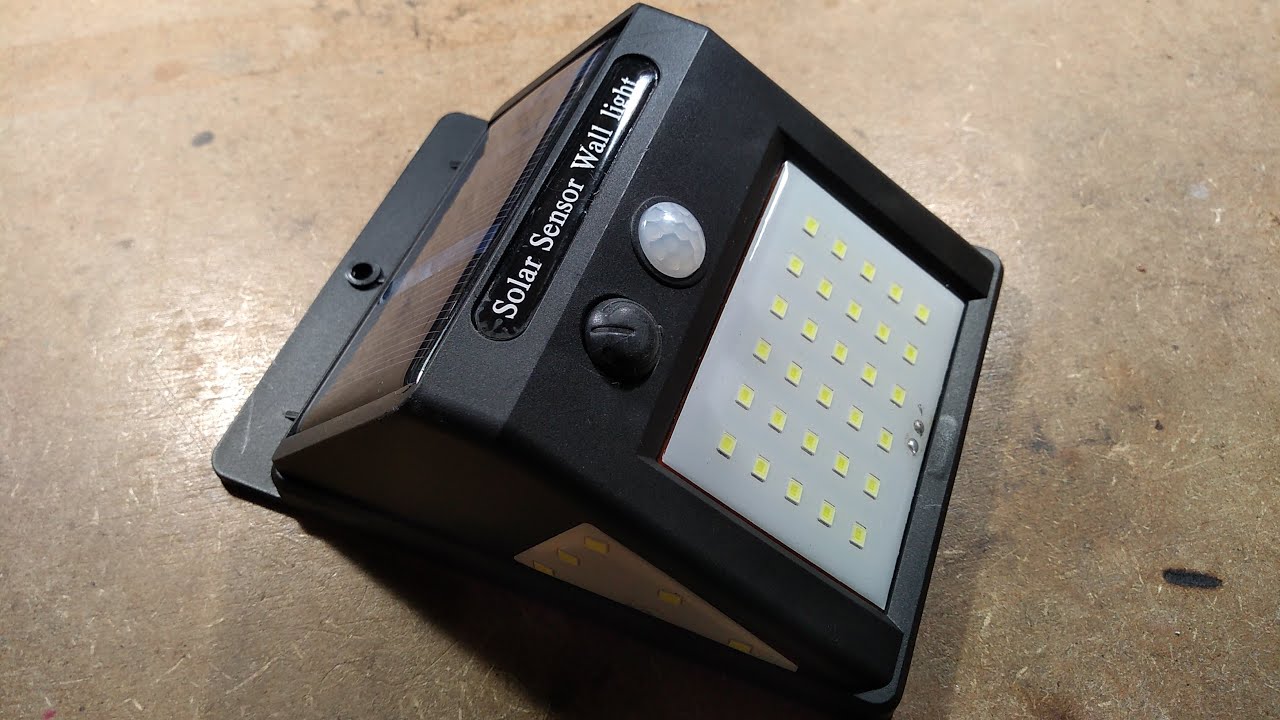Autopsy on a badly designed solar light (no lithium charge control).
