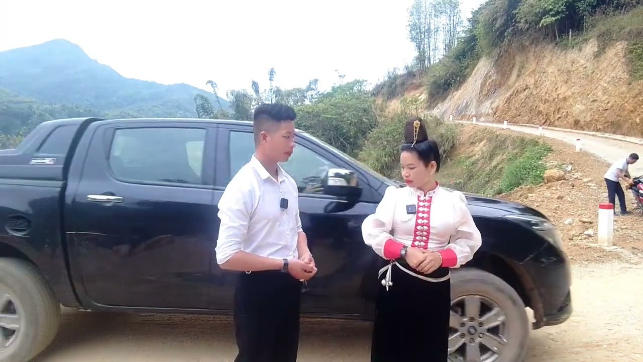 đên đai châu Đần đàu tiên gặp em sinh hát rất hay mọi người cùng nghe hát và đăng ký cho em với ạ 
