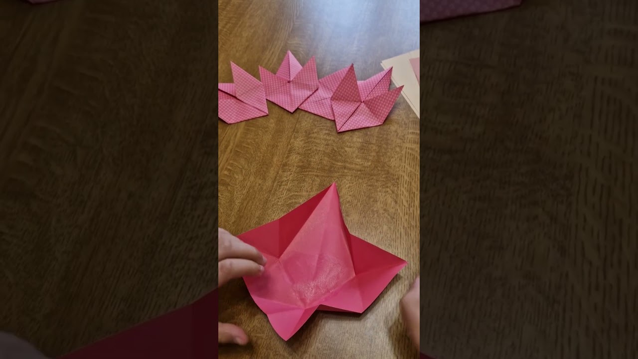 Tuto origami feuille d'automne avec Ana Ana
