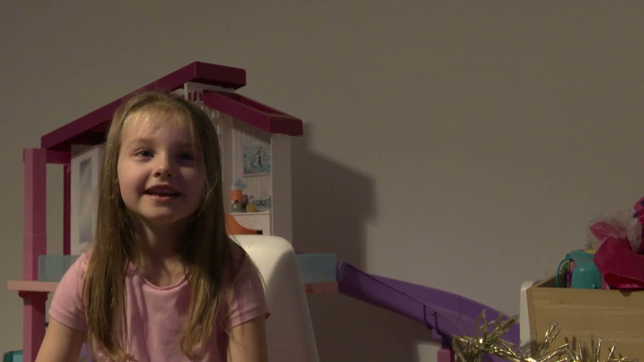 Day In The Life Of Emily (University Shortfilm)