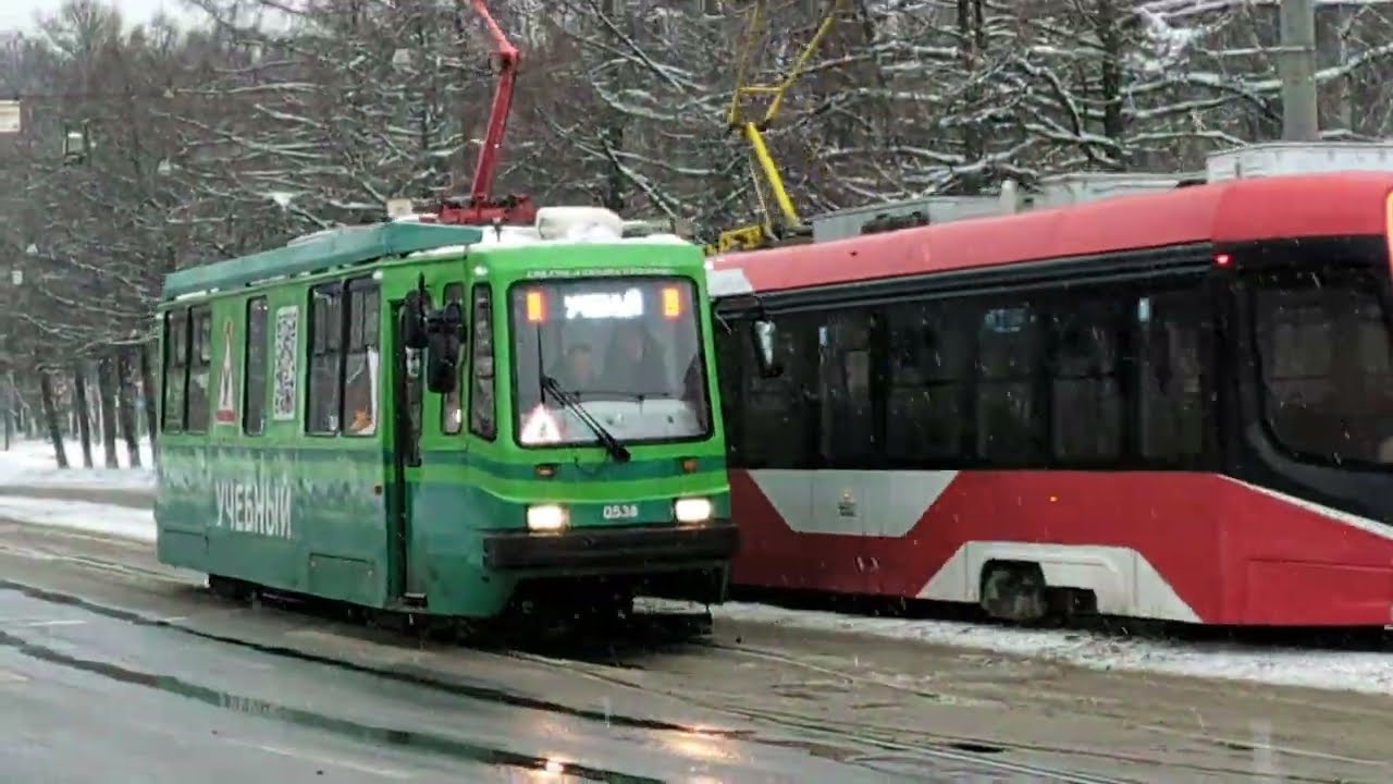 Учебный трамвай 0538 у Кушелевки в СПб 15-*: ПС70 0538 по №У (09.01.25)