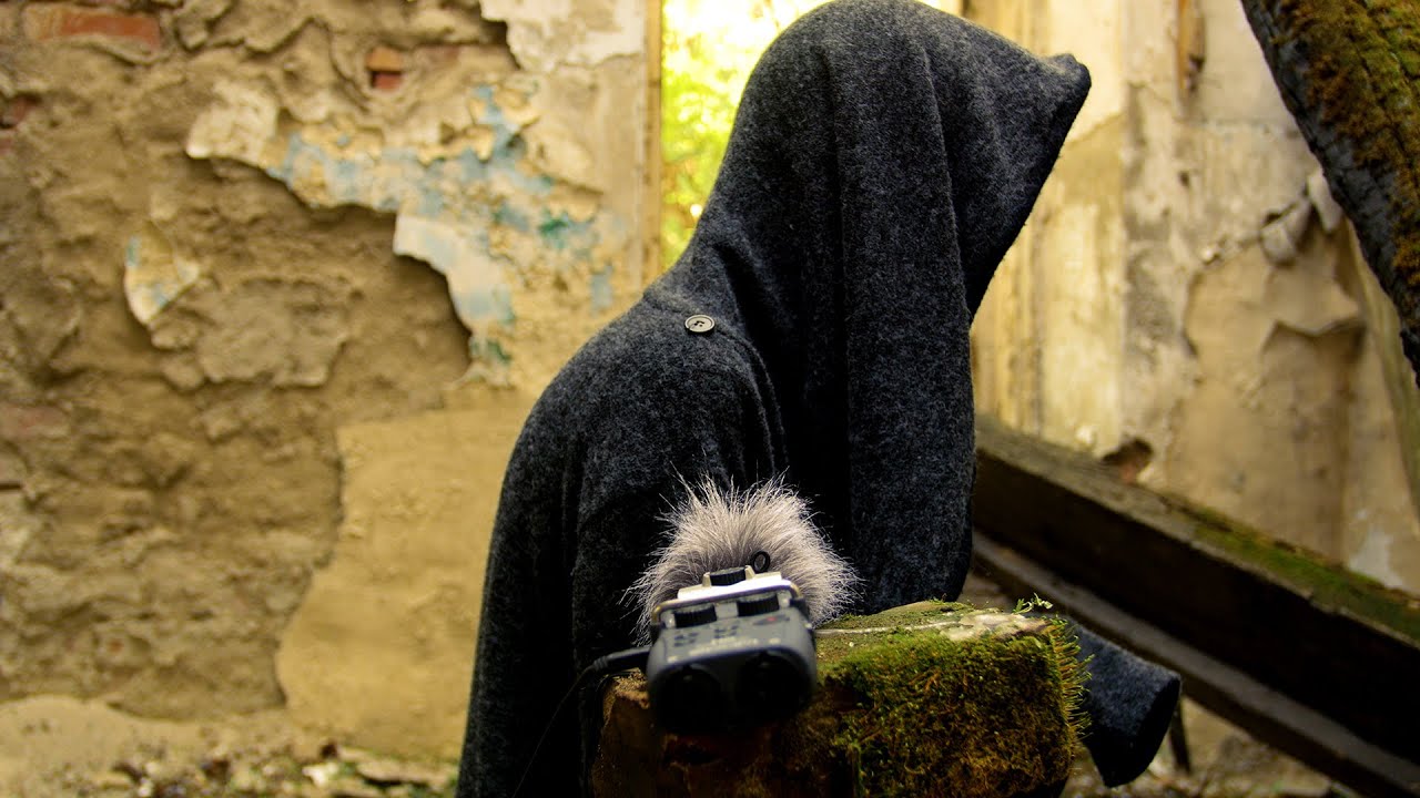 4k ASMR. Witch house / #abandoned  building / #tapping  / #wind / #roleplay.