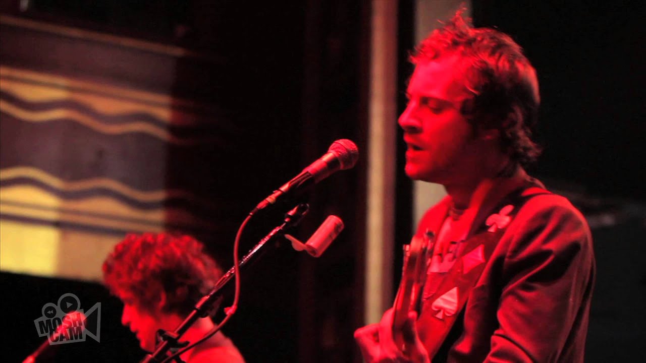 Deer Tick - Bastards Of Young (The Replacements) (Live in New York) | Moshcam